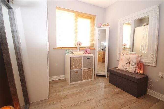 63 Verschoyle Park, Fortunestown, Citywest, Dublin 24