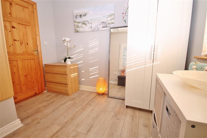 63 Verschoyle Park, Fortunestown, Citywest, Dublin 24