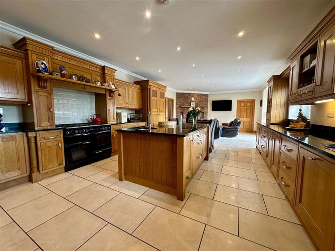 Sheelagh , Hackballscross, Louth