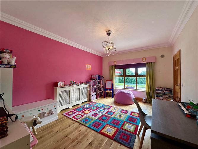 Sheelagh , Hackballscross, Louth