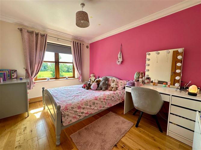 Sheelagh , Hackballscross, Louth