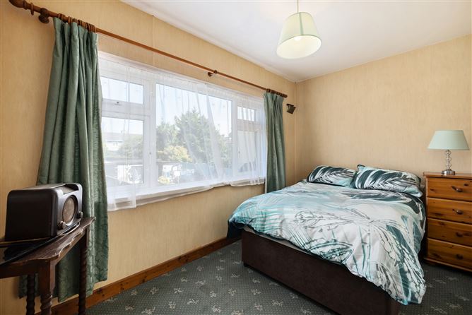 33 St.Fintans Park, Blackrock, Deansgrange, County Dublin
