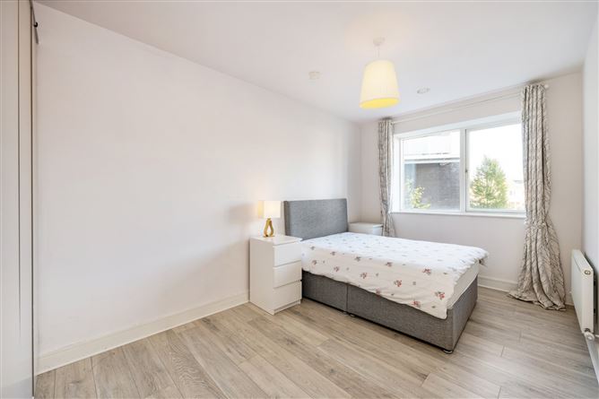 5 Orchard Hall, Castleknock, Dublin 15