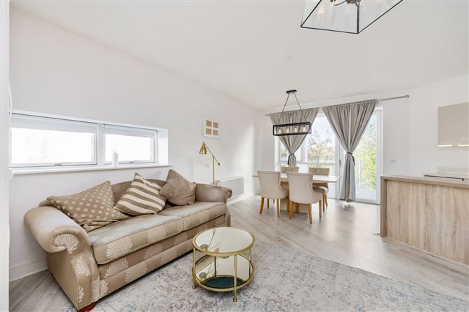 5 Orchard Hall, Castleknock, Dublin 15