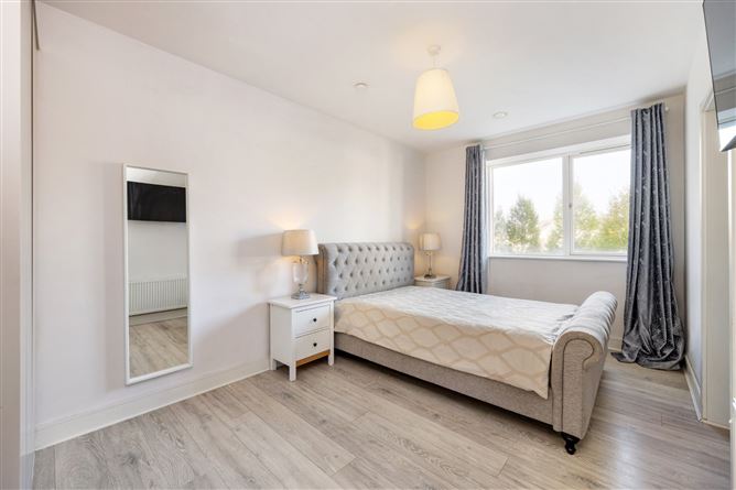 5 Orchard Hall, Castleknock, Dublin 15