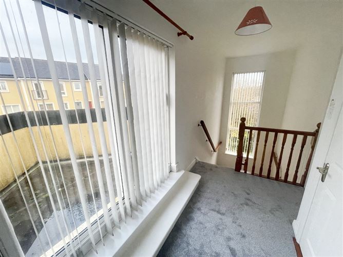 19 Cois Abhainn, Collooney, Sligo