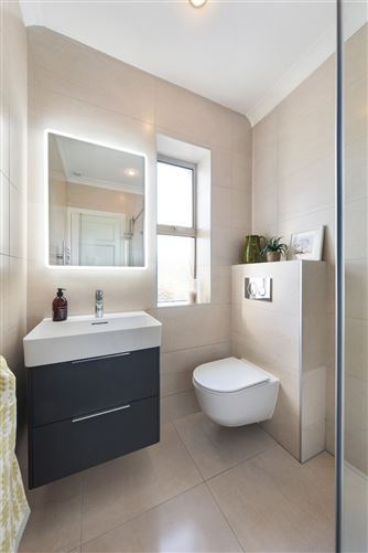 90 St Helen's Road, Booterstown, Co. Dublin