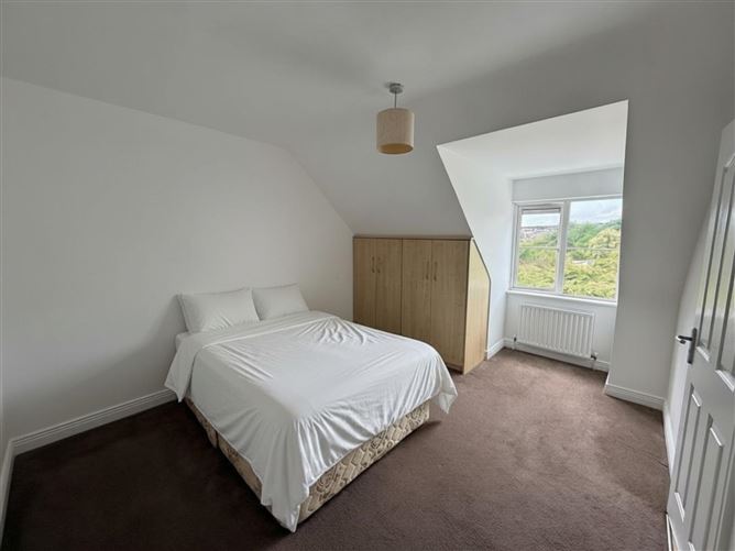 Photo 13 of 16 — 4 Sunview Court, South Douglas Road, City Centre Sth, Cork