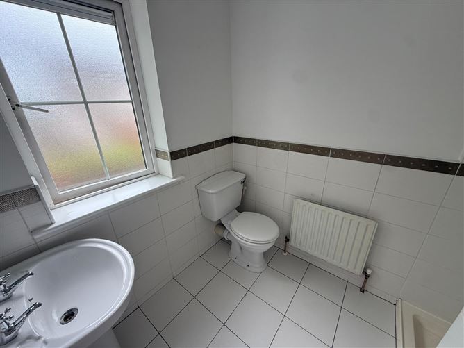 Photo 9 of 16 — 4 Sunview Court, South Douglas Road, City Centre Sth, Cork