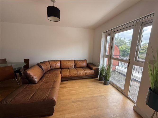 Photo 6 of 16 — 4 Sunview Court, South Douglas Road, City Centre Sth, Cork