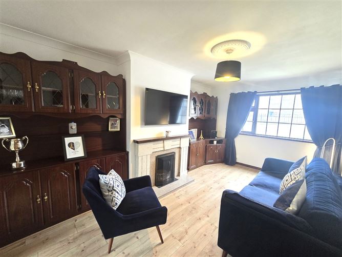 13 Father Meehan Place, Castlebar, Co. Mayo