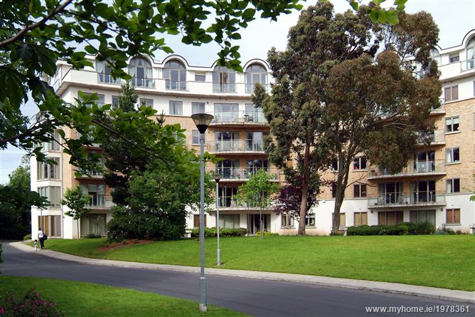 10 The Holly, Rockfield , Dundrum, Dublin