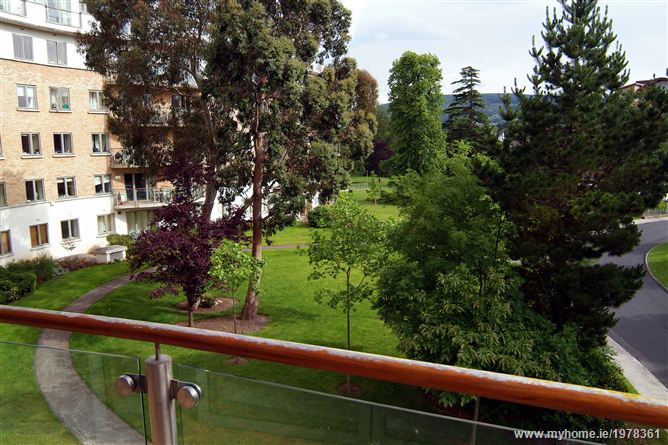 10 The Holly, Rockfield , Dundrum, Dublin