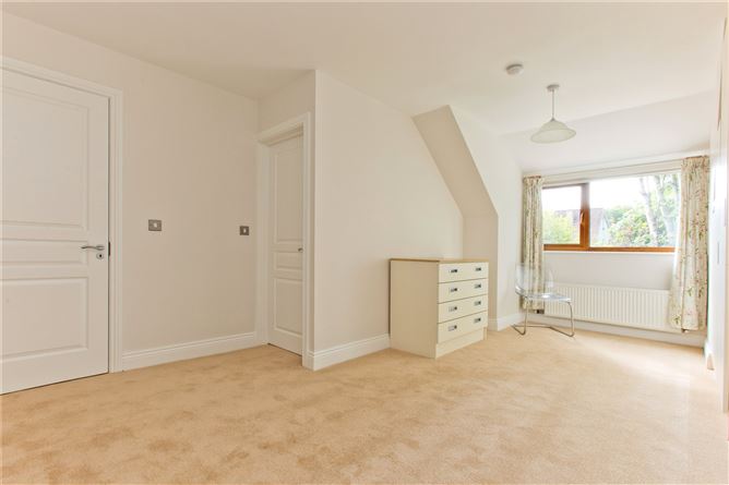 15C Templeroan Green, Knocklyon, Dublin 16