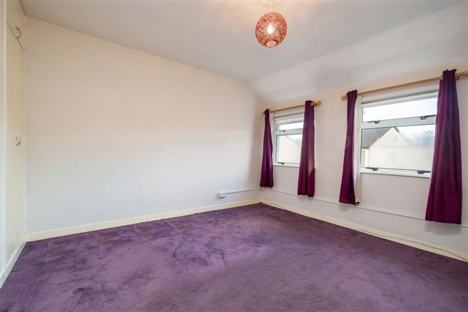 26 Oakton Park, Ballybrack, County Dublin