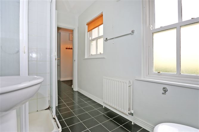 18 Castle Gardens, Bunratty, Co. Clare