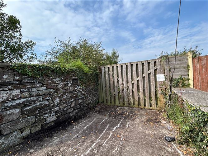 Site at The Cottage, Main Street, Ballina, Tipperary