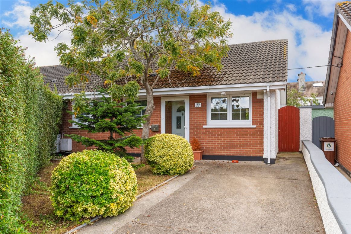 11 Whitechurch Park, Rathfarnham, Dublin 16