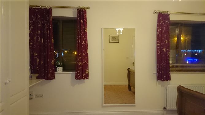 https://photos-a.propertyimages.ie/media/1/6/3/4955361/e4fae899-43d7-45aa-8878-ac7f220bd29e_l.jpg