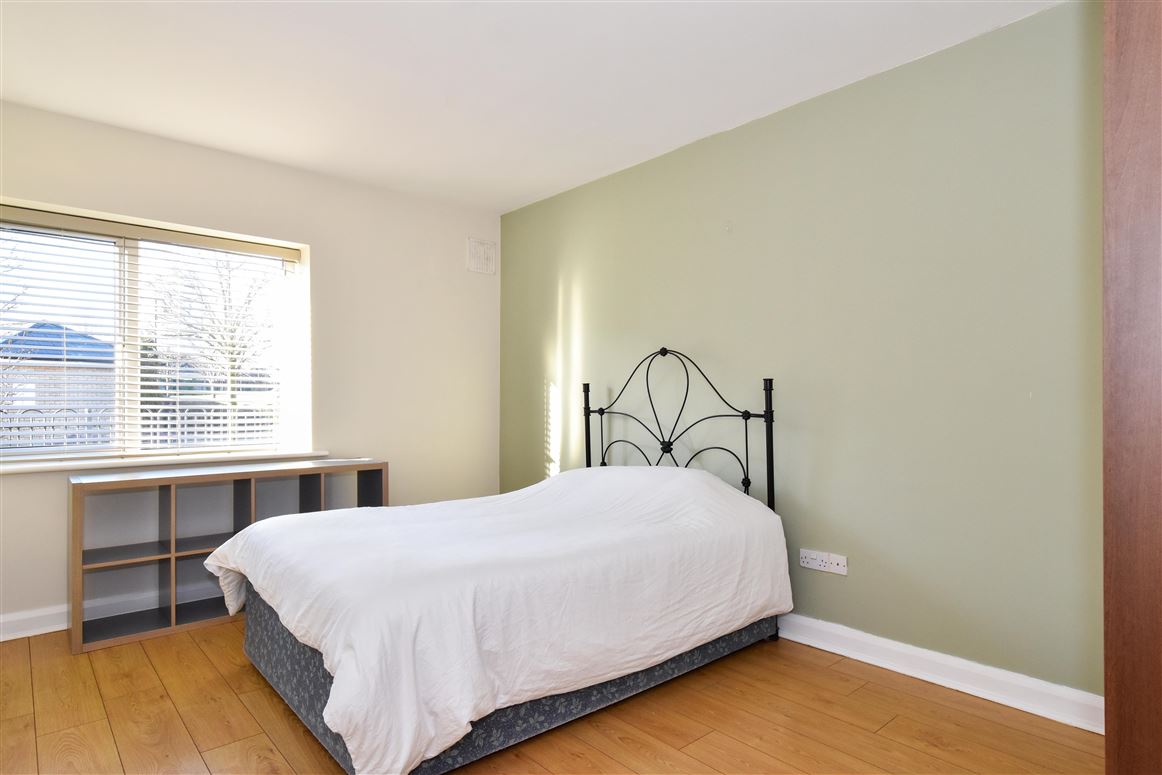 76 Caiseal Cam, Roscam, Galway