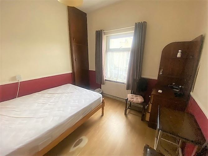 Sunnyside, Newport Road, Castlebar, Mayo