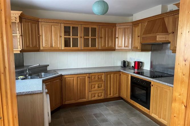 16 Barley Court, Castlebridge, Wexford