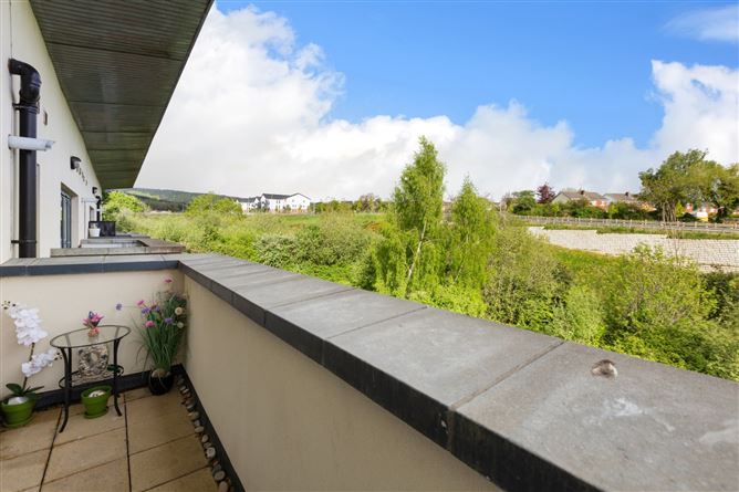 8 Glenbrook View, Newtownmountkennedy, Co. Wicklow