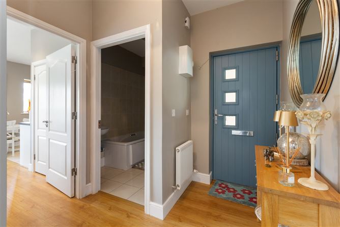 8 Glenbrook View, Newtownmountkennedy, Co. Wicklow