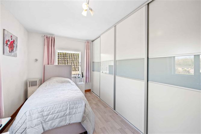 1 Warrenstown Drive, Blanchardstown, Dublin 15