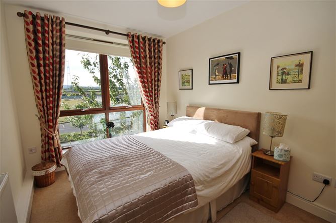 12 Adamstown Park, Adamstown, Lucan, Co. Dublin
