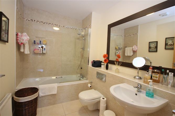 12 Adamstown Park, Adamstown, Lucan, Co. Dublin