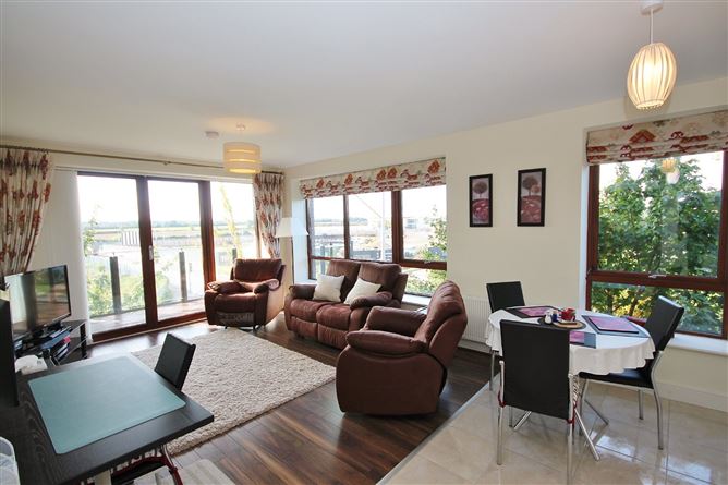 12 Adamstown Park, Adamstown, Lucan, Co. Dublin