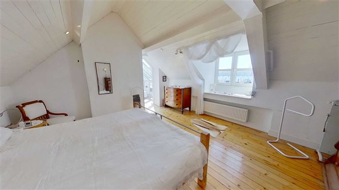 Ferry House And Guest Cottage, Castlepark, Kinsale, County Cork