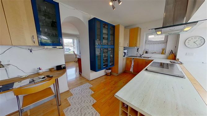 Ferry House And Guest Cottage, Castlepark, Kinsale, County Cork