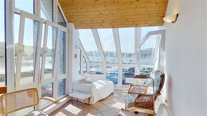 Ferry House And Guest Cottage, Castlepark, Kinsale, County Cork