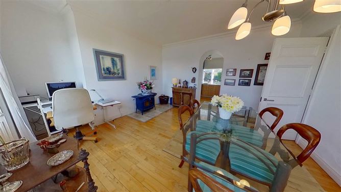 Ferry House And Guest Cottage, Castlepark, Kinsale, County Cork