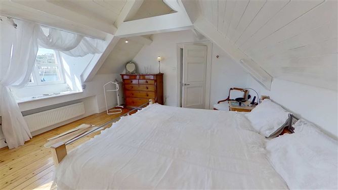 Ferry House And Guest Cottage, Castlepark, Kinsale, County Cork