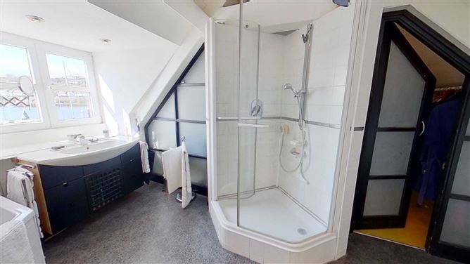 Ferry House And Guest Cottage, Castlepark, Kinsale, County Cork