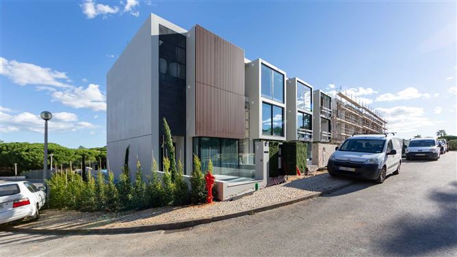 Townhouse Lyanna, Vilas Alvas, Vale Do Lobo, Algarve