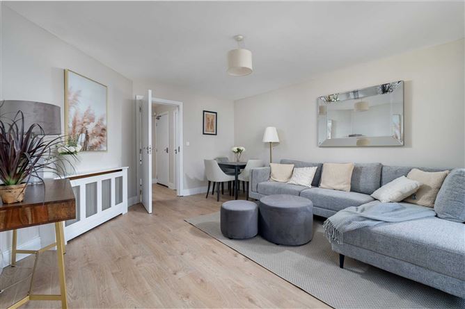 28 Woodbrook Hall, Castleknock, Dublin 15
