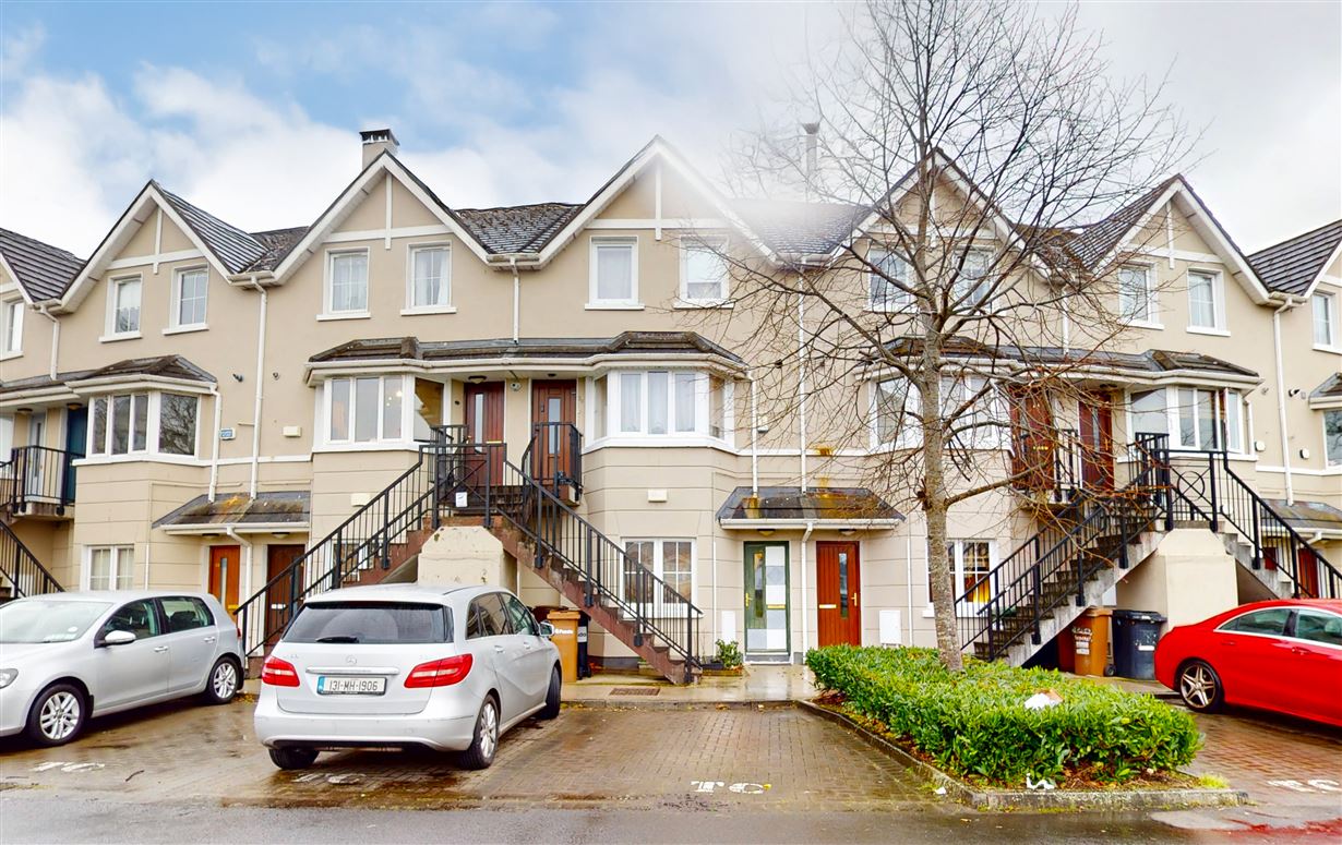 38 The Crescent, Ongar Village, Ongar, Dublin 15