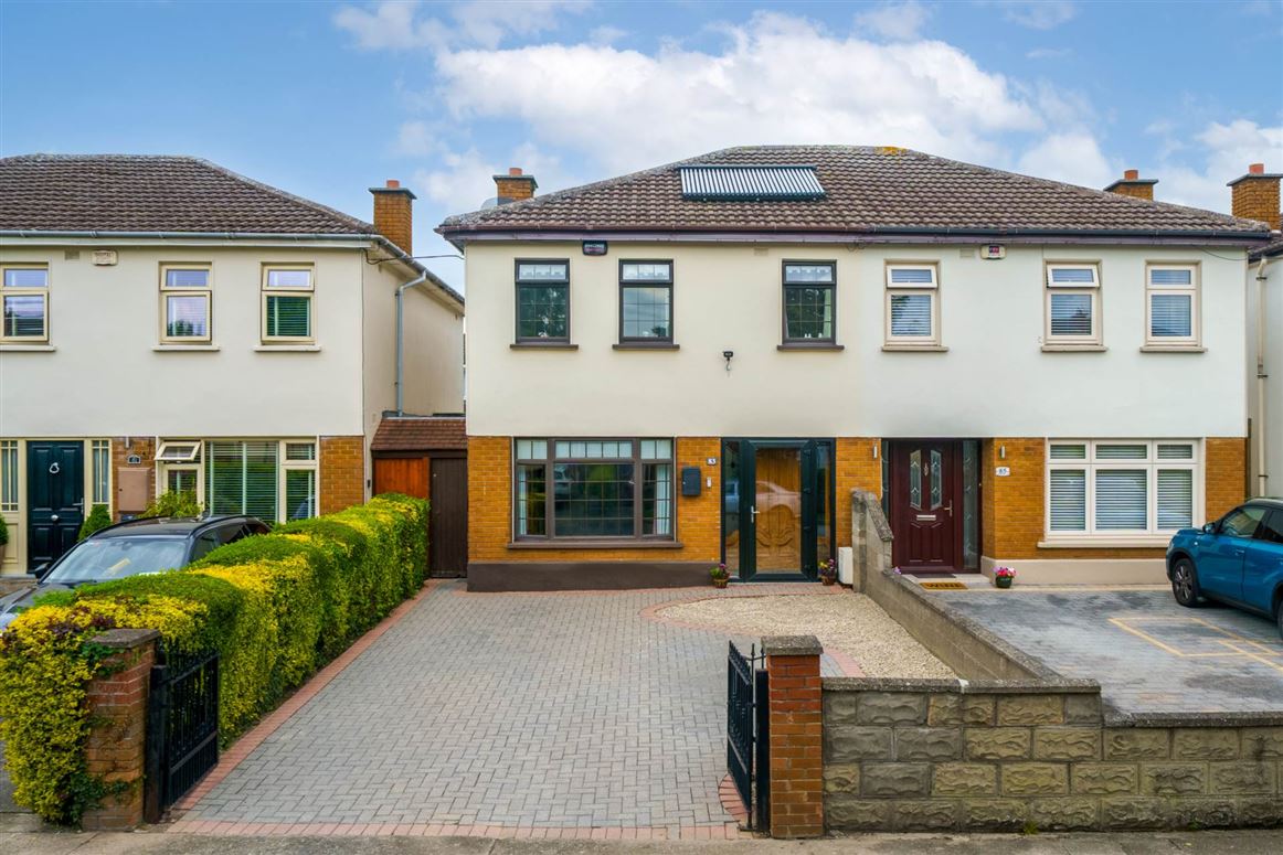 83 Castleknock Elms, Laurel Lodge, Castleknock, Dublin 15, County Dublin