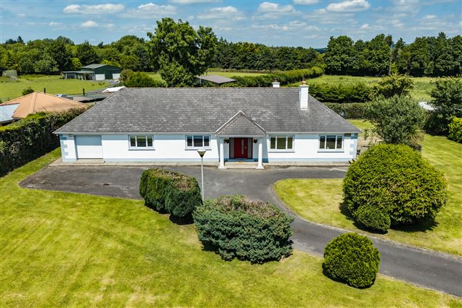 Westward, Derryvarogue, Donadea, Co. Kildare