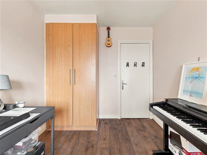 Photo 32 of 41 — 27 Carrig Court, Citywest, Dublin 24