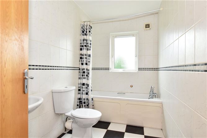 Cois na, 40a Bealach na Gaoithe, Tuam, Co. Galway