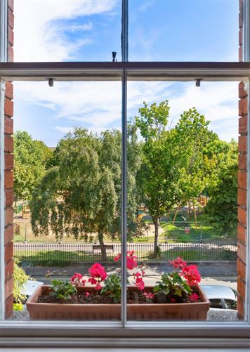 38 Belgrave Square West, Rathmines, Dublin 6