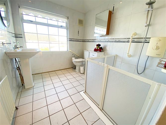 38 Kildonan Avenue, Finglas, Dublin 11