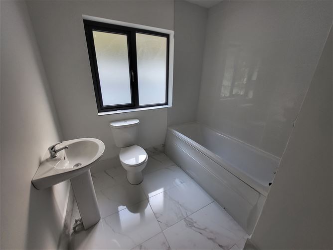  Avondale, Knockanroe, Ballinamore, Leitrim