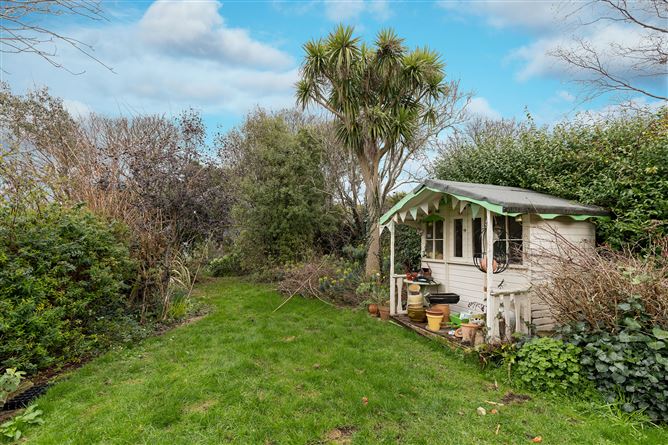 9 La Vista Avenue, Sutton, Dublin 13
