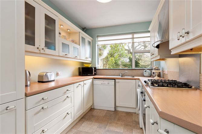 26 Cypress Grove South, Templeogue, Dublin 6w